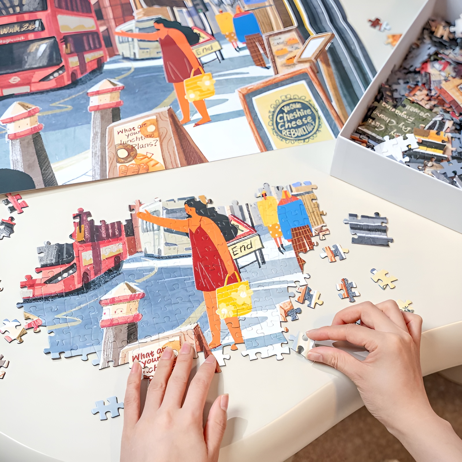 Walk in London 1000 Piece Jigsaw Puzzle