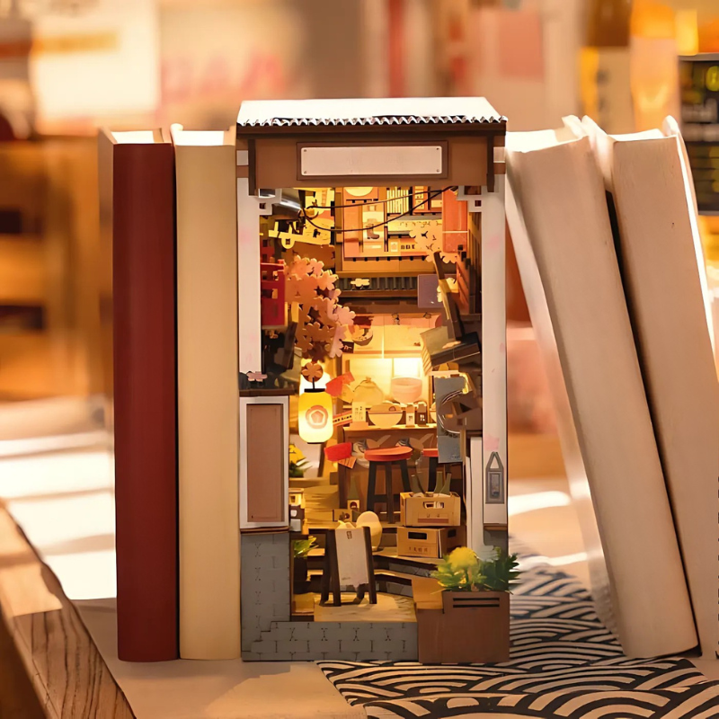 Sakura Wine Alley DIY Book Nook Shelf Insert Kit