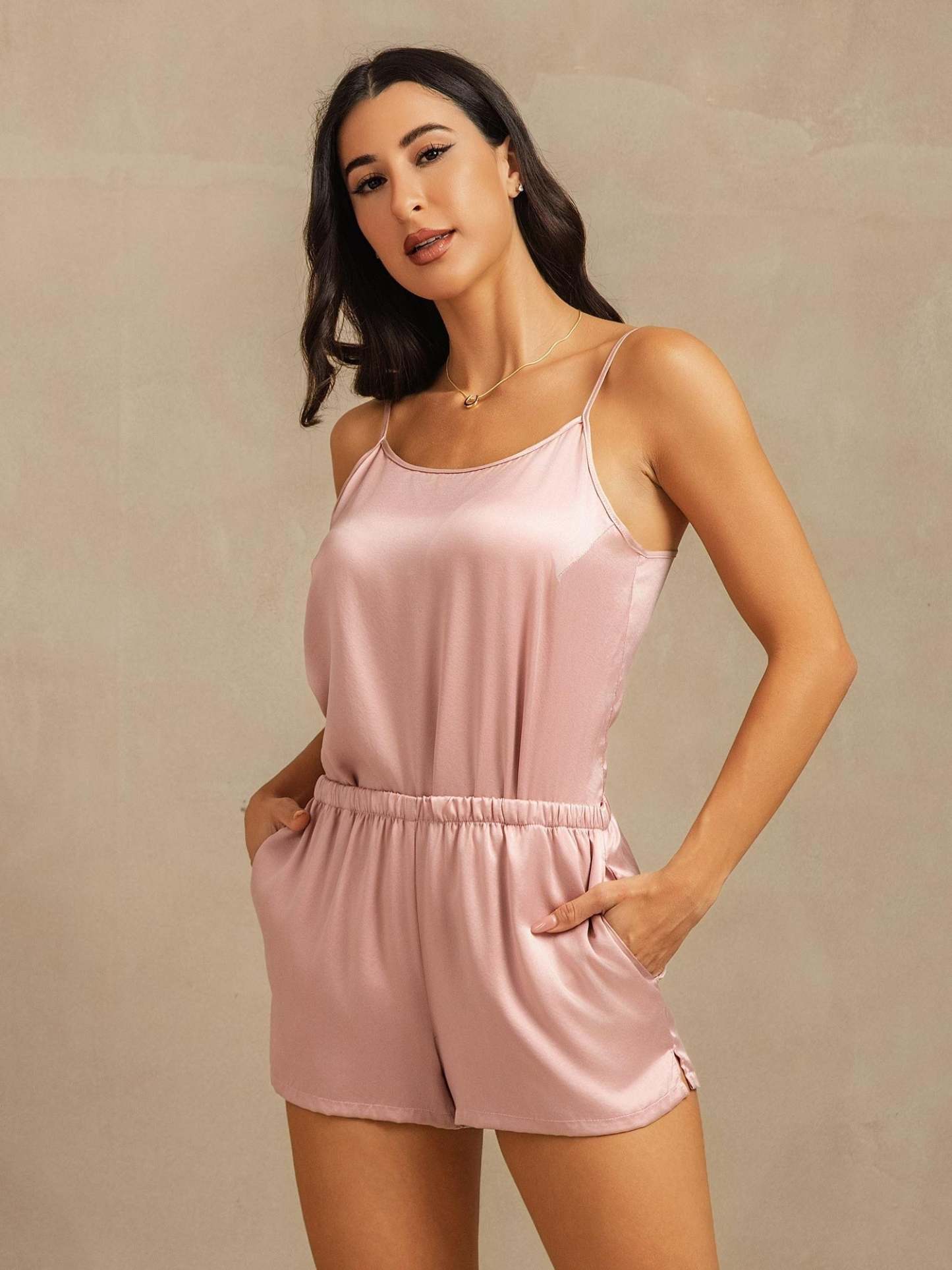 Momme Washable Silk Spaghetti Strap Round Neck Camisole Set with Side Pocket Design