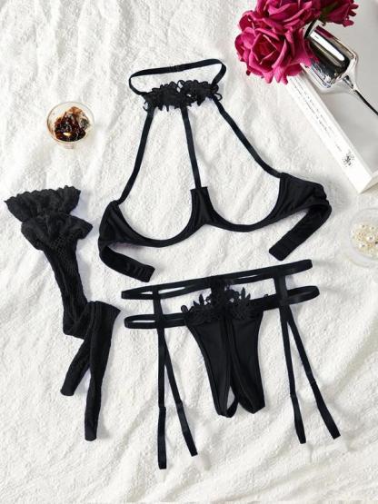 Christmas Sexy Lingerie Set, Backless Contrast Lace Design, Fitted Thin Fabric, Perfect for Halloween & Christmas Celebrations