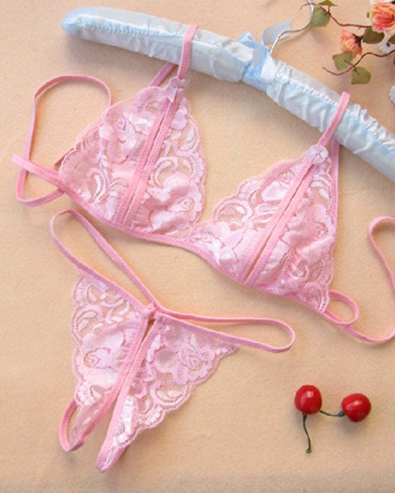 Sexy Open-Crotch Exposed Breasts Lace Lingerie Set