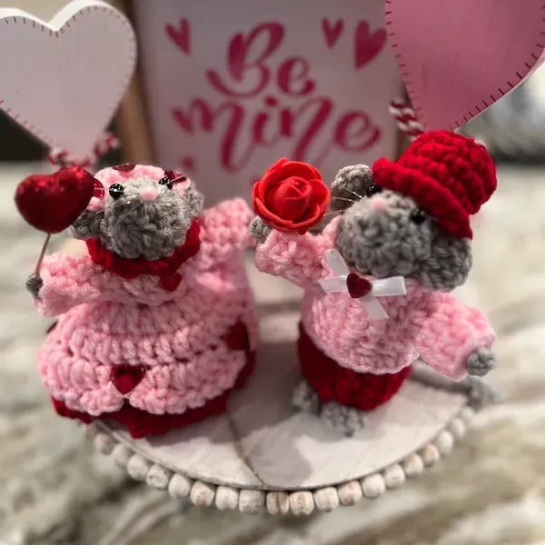 🔥LAST DAY 50% OFF - 💖🐭Crochet Valentine Mouse Couple