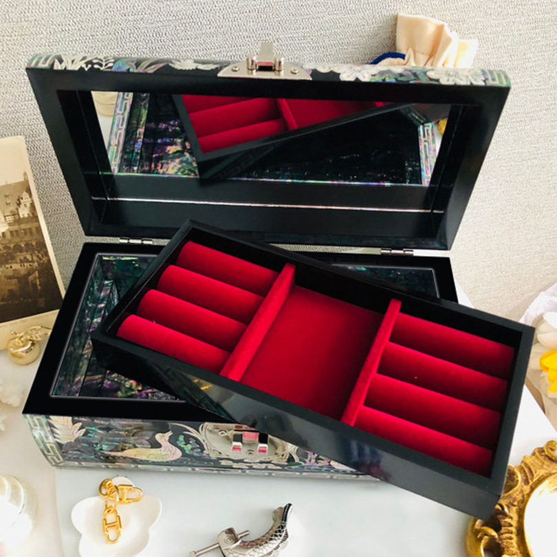 Jewelry box shell Mother of pearl lacquerware