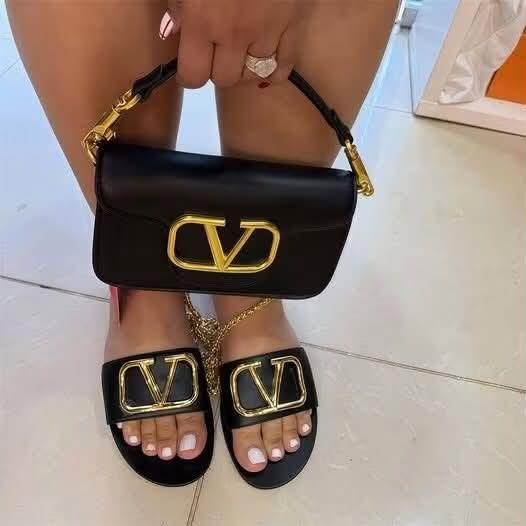 Valentino slippers purse cheap quality set
