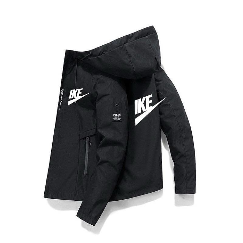  Stylish and versatile jacket