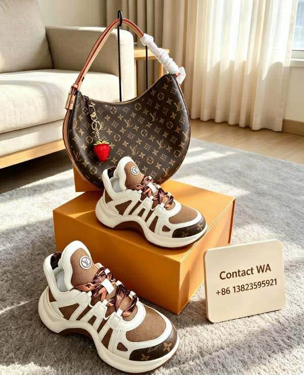LV shoes bag set 