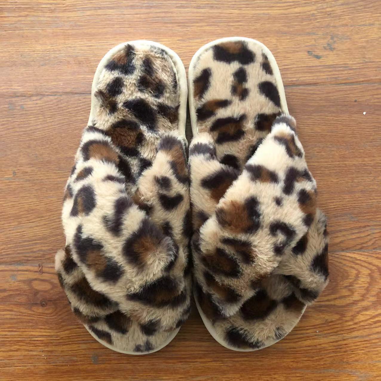 2025 Latest Style Women's Fur Slippers - A Must-Have for Winter