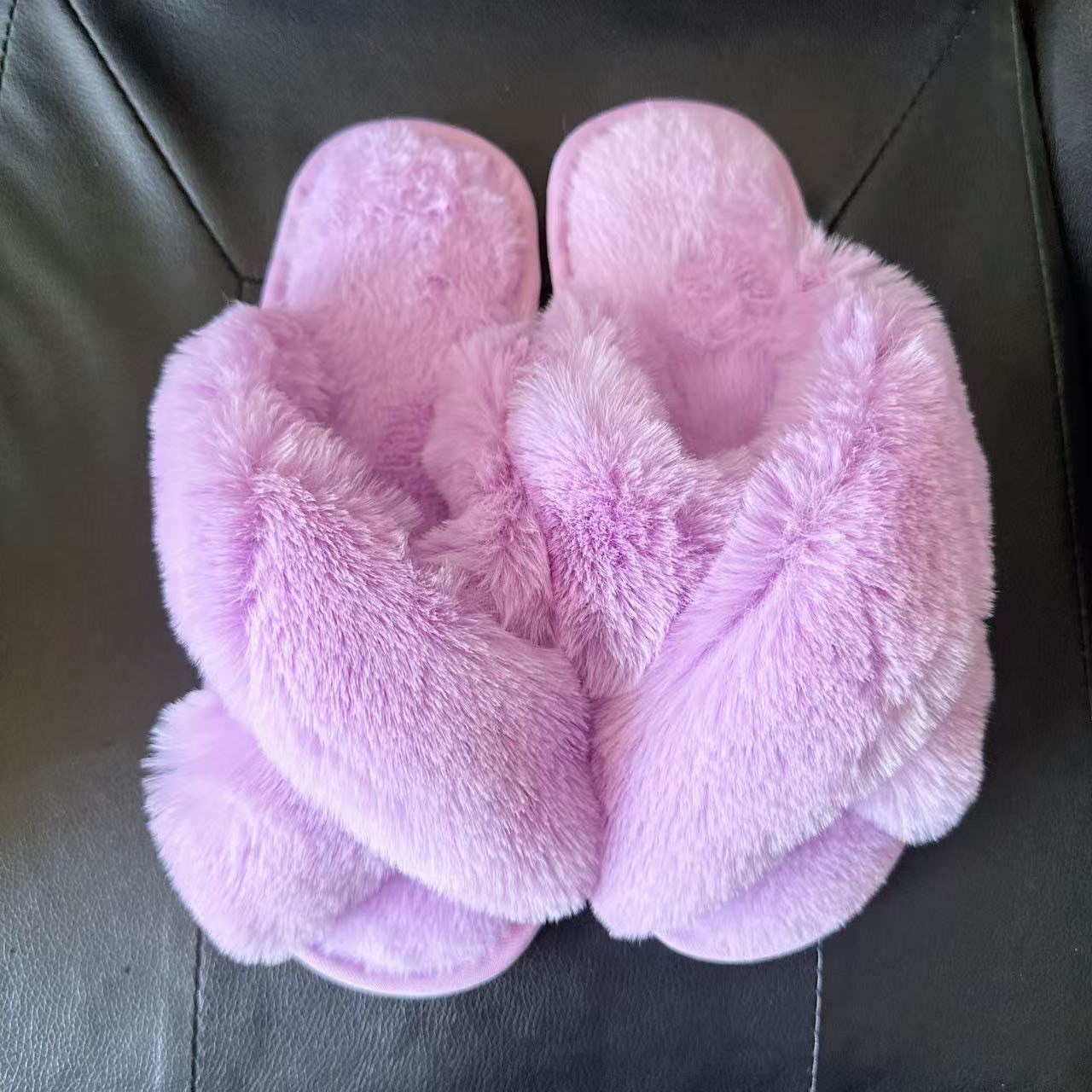 2025 Latest Style Women's Fur Slippers - A Must-Have for Winter