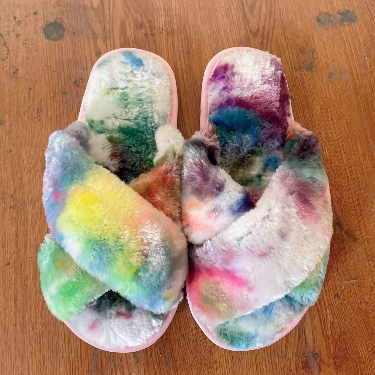 2025 Latest Style Women's Fur Slippers - A Must-Have for Winter
