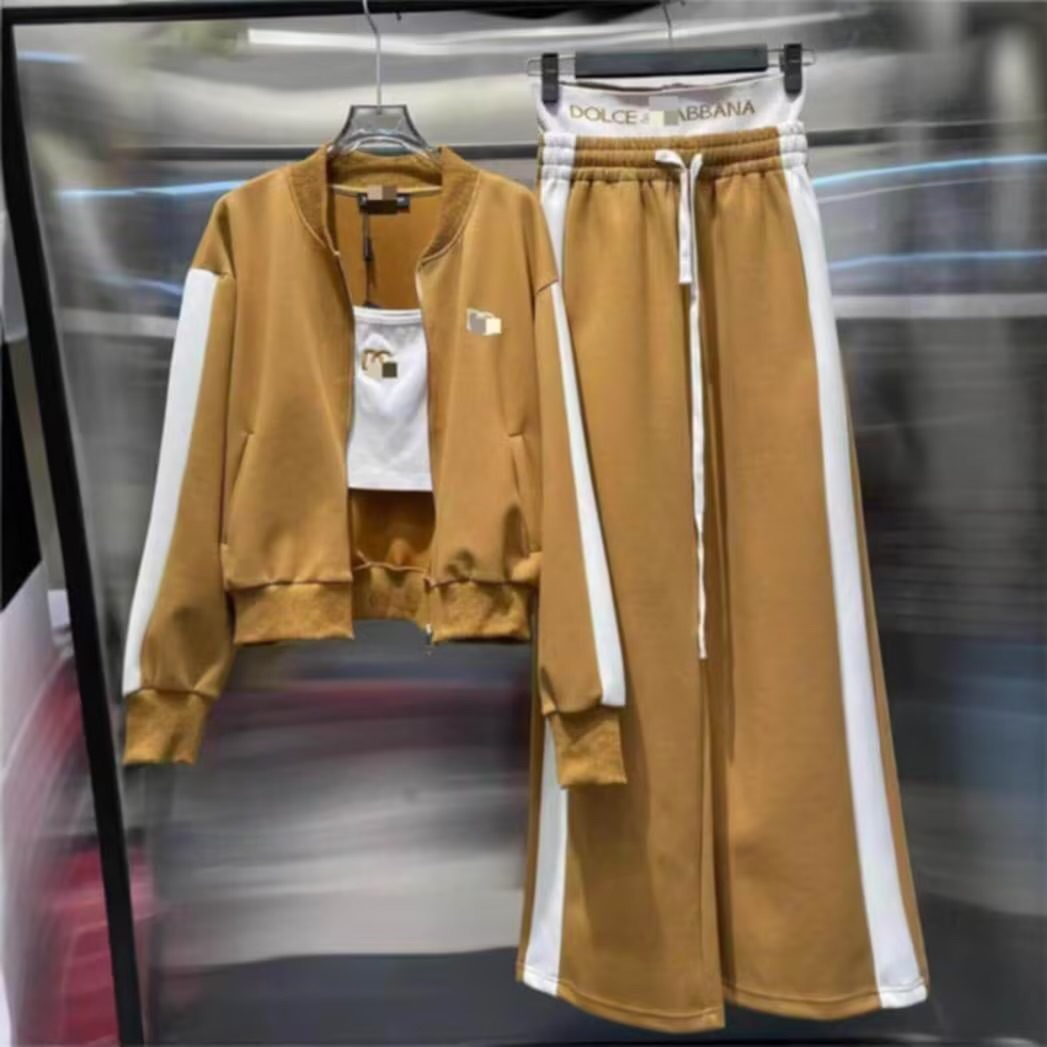 Fashionable casual athletic suit