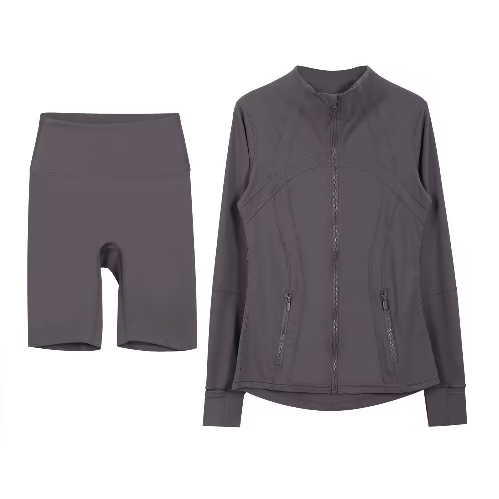 2025 classic style short-sleeve and shorts set, which is comfortable and fashionable, suitable for running, sports, yoga and fitness.​