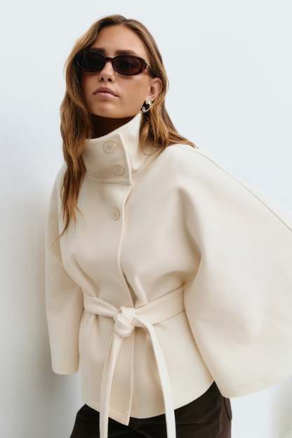 Belt cape jacket