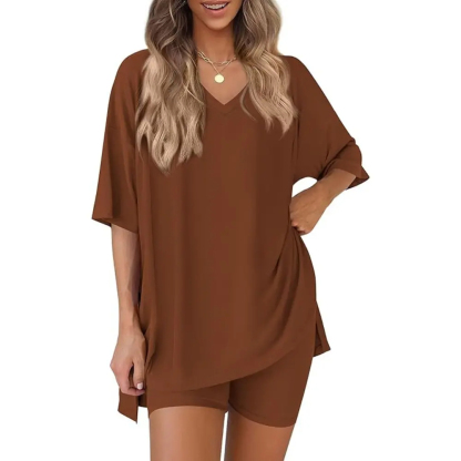 Women’s Summer Two-Piece Lounge Set – Oversized Crewneck Split Hem Top & Pocket Biker Shorts, Soft Viscose Casual Outfit