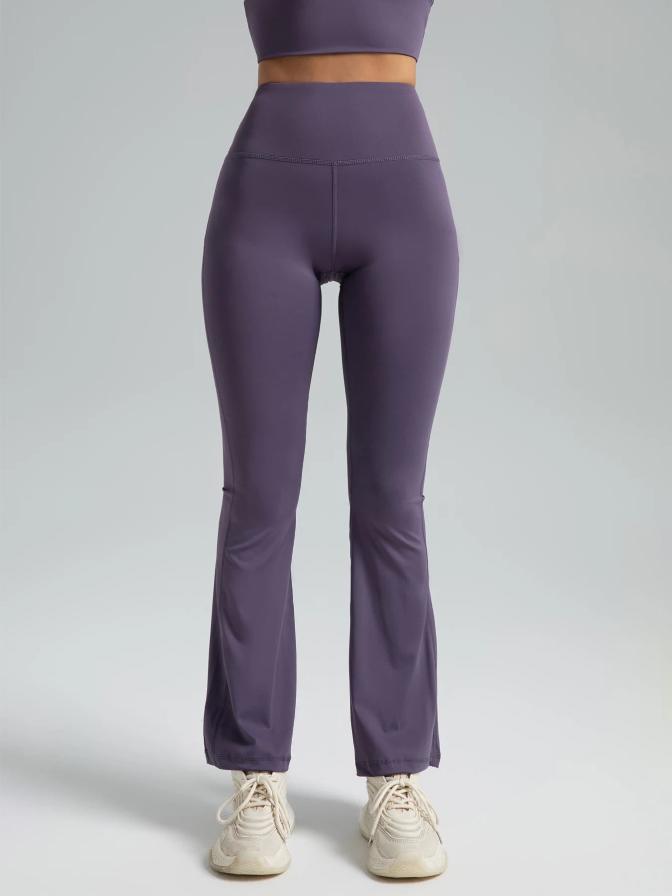High-Waisted Flare Leggings - Perfect for casual and sporty wear!