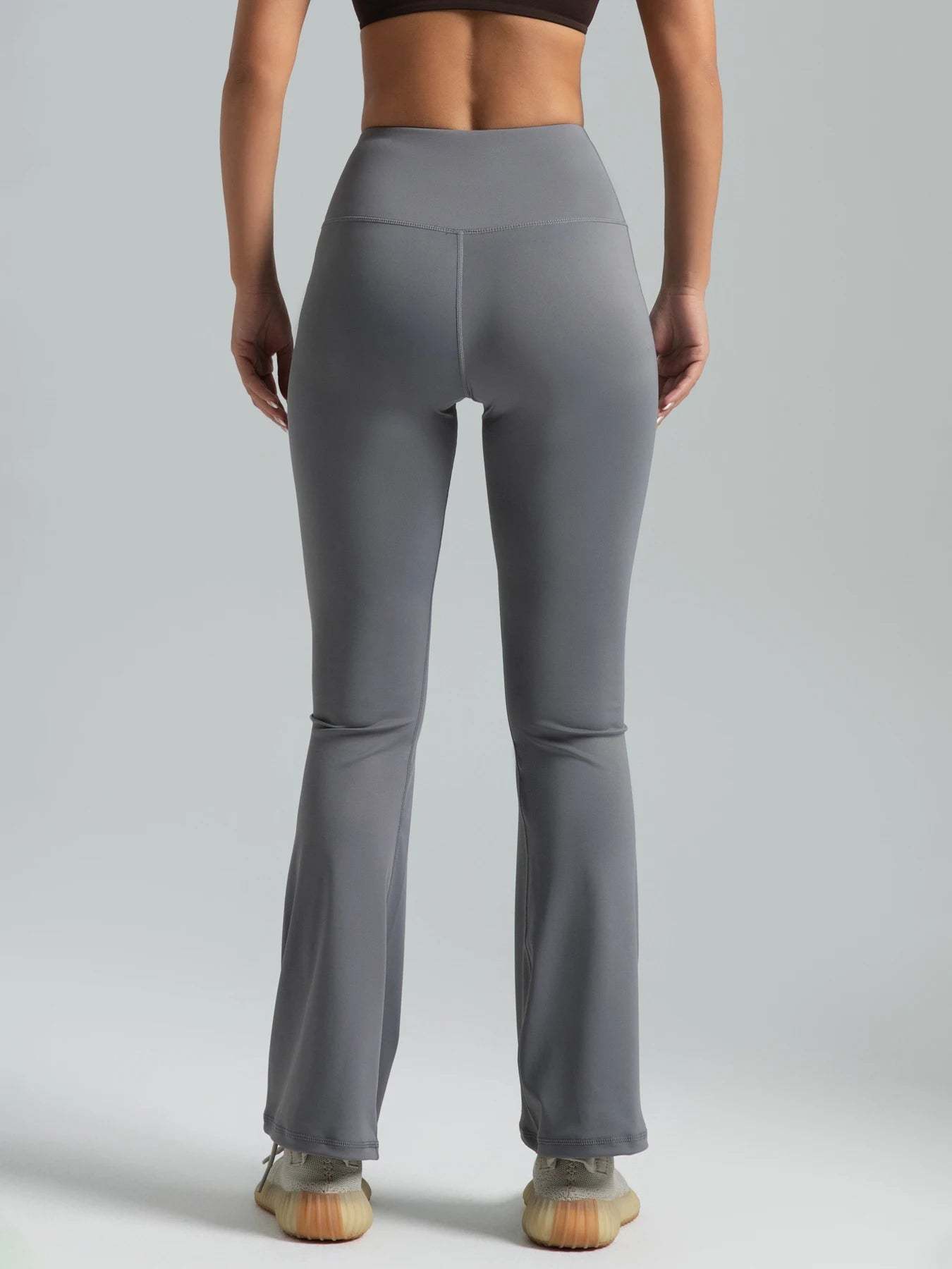 High-Waisted Flare Leggings - Perfect for casual and sporty wear!