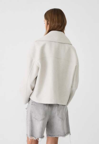 The Timeless Cropped Jacket – Elegant, Cozy & Effortlessly Chic