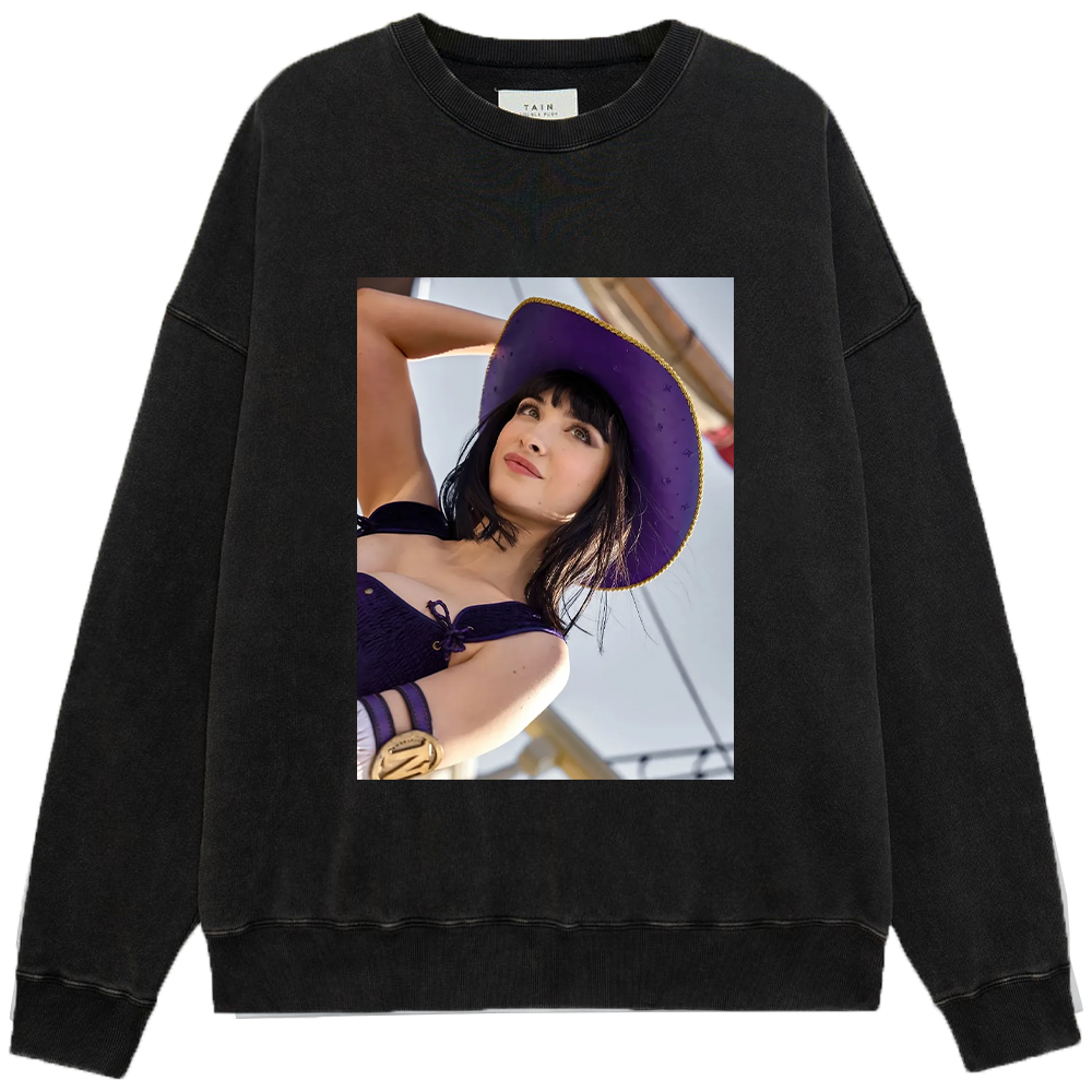 One Piece Live Action Nico Robin Lera Abova Purple Hat Print
