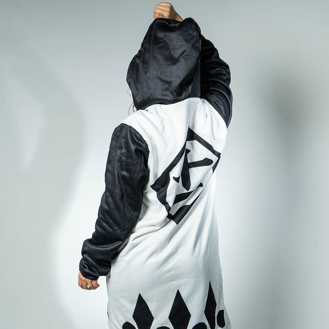 Gotei 13 11th Division Captain Kenpachi Zaraki Bleach Dream Cloak Coat