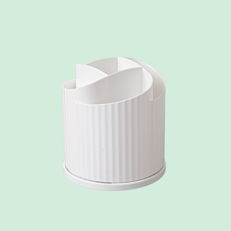 Otočný kosmetický stojan na štětce