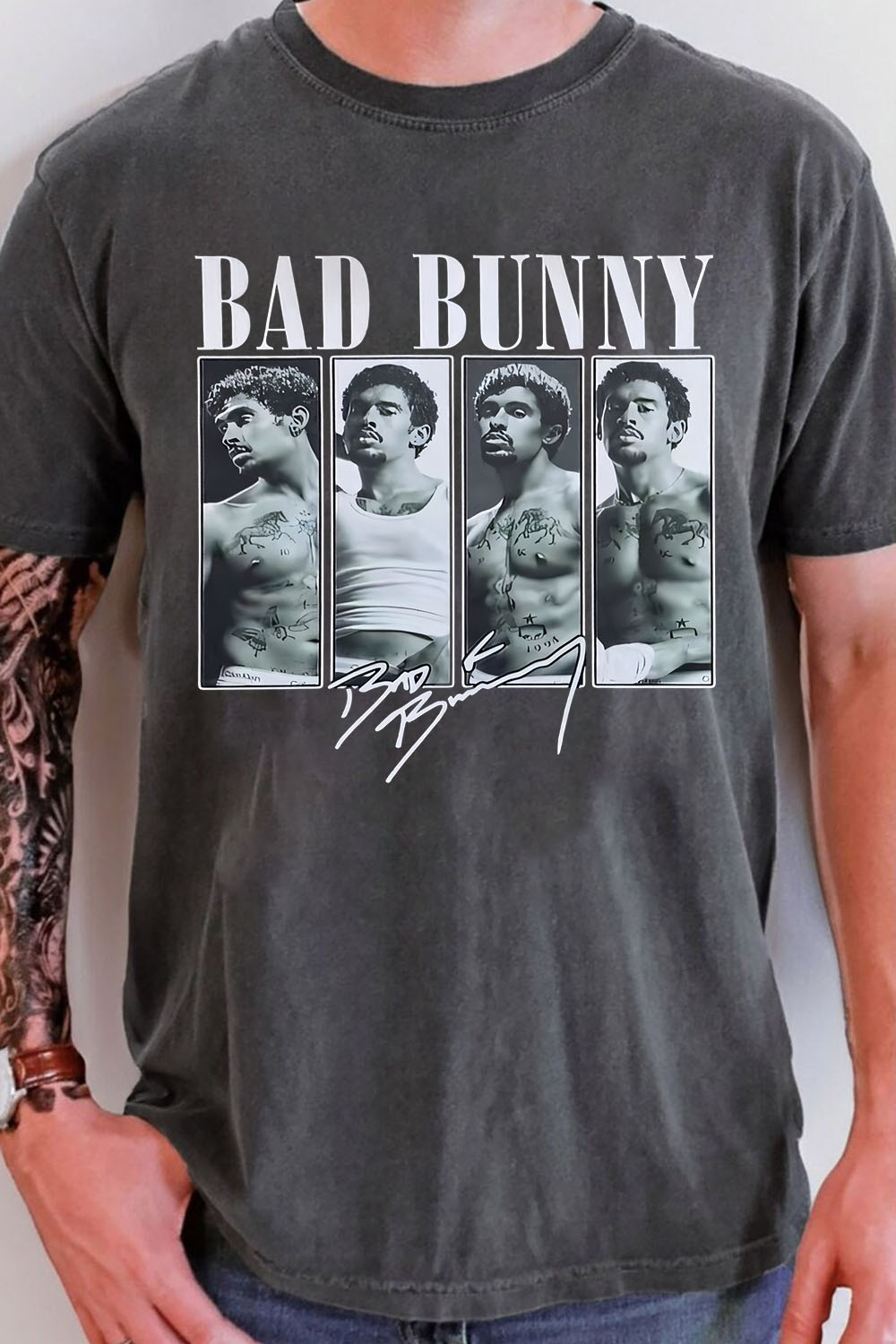 Bad Bunny Sexy print t-shirt