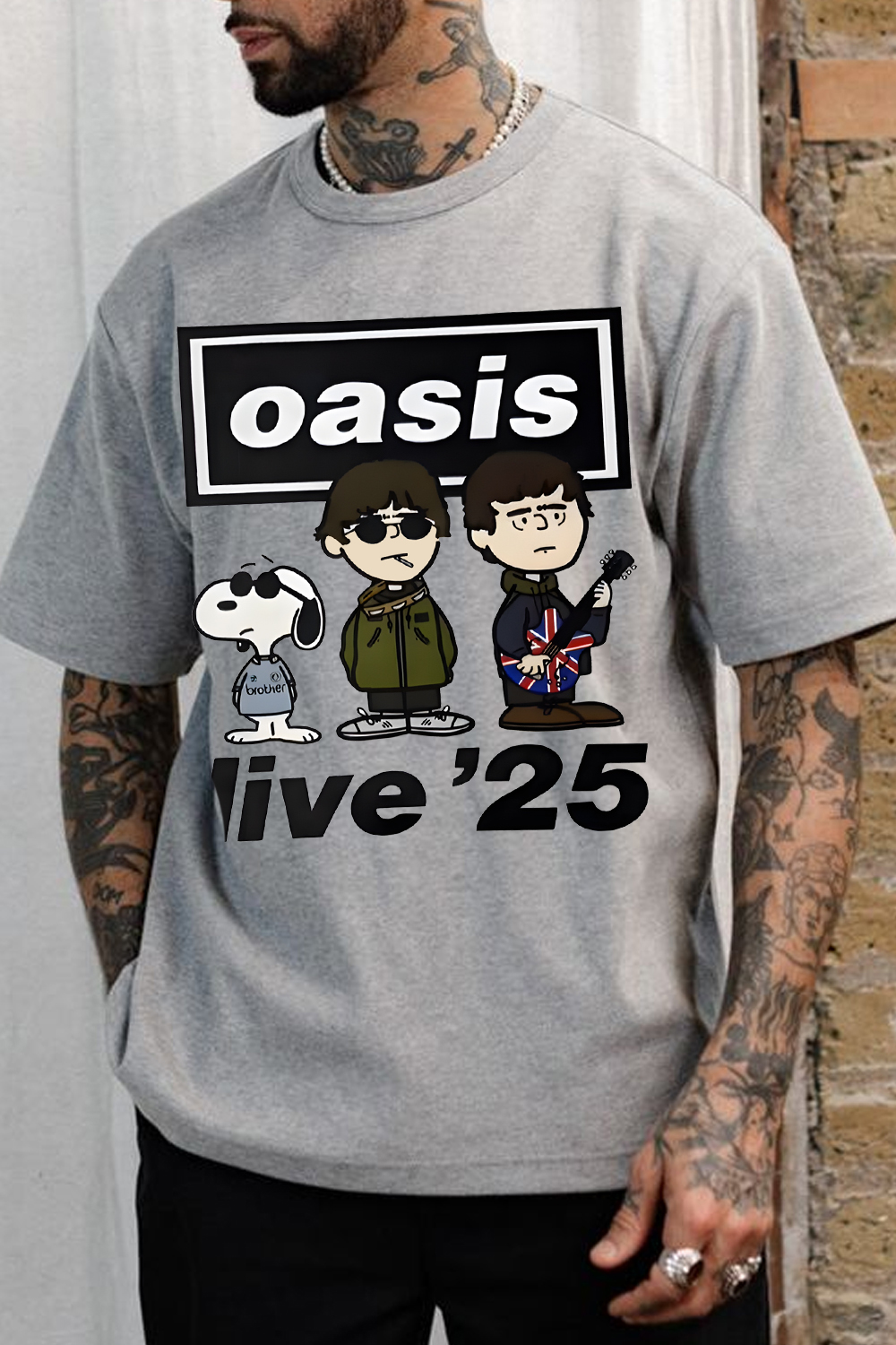 Snoopy x oasis tee