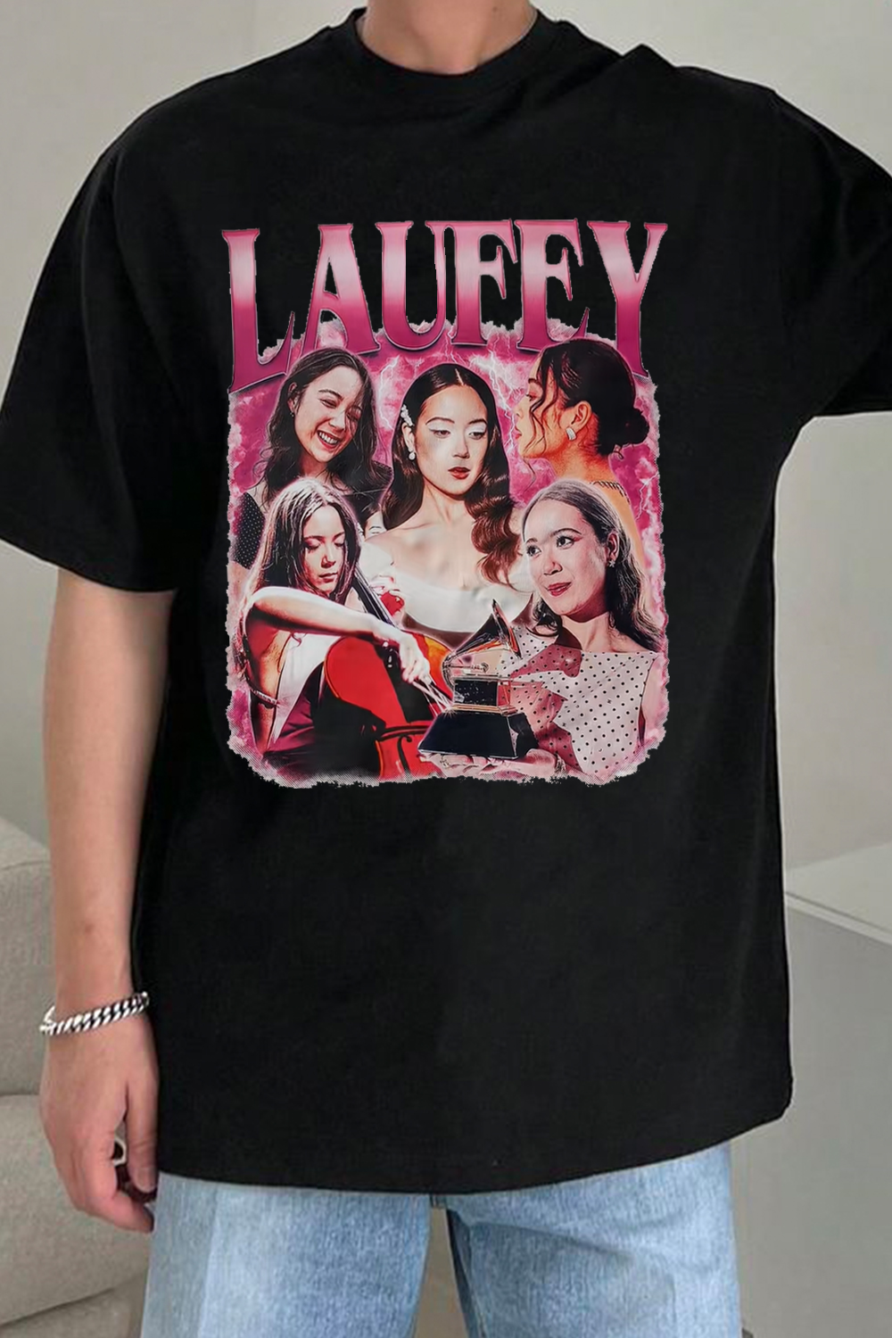 laufeyland T-shirt