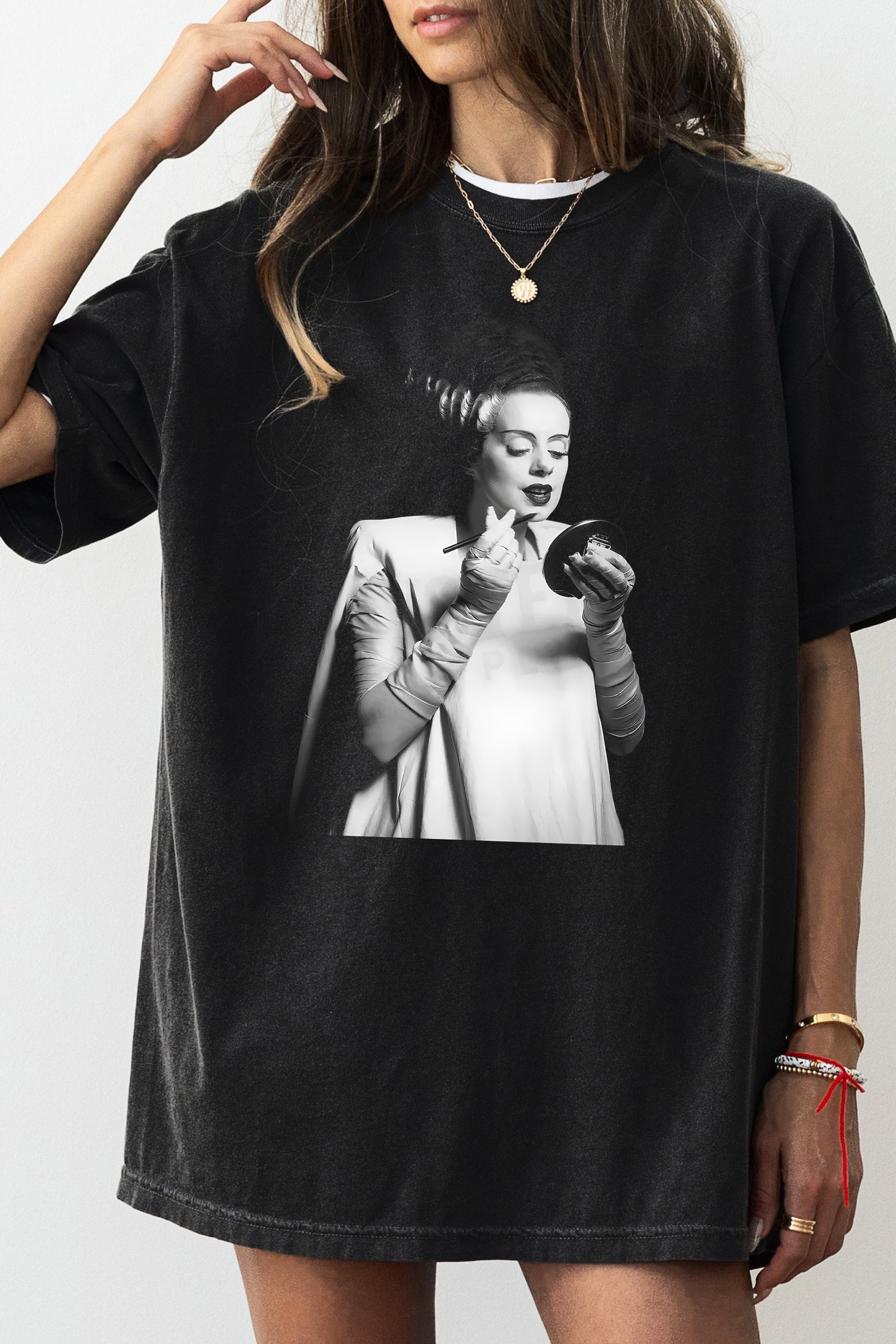 Bride of Frankenstein 1935 Vintage Horror Movie Makeup Lipstick Photo Tee For Women