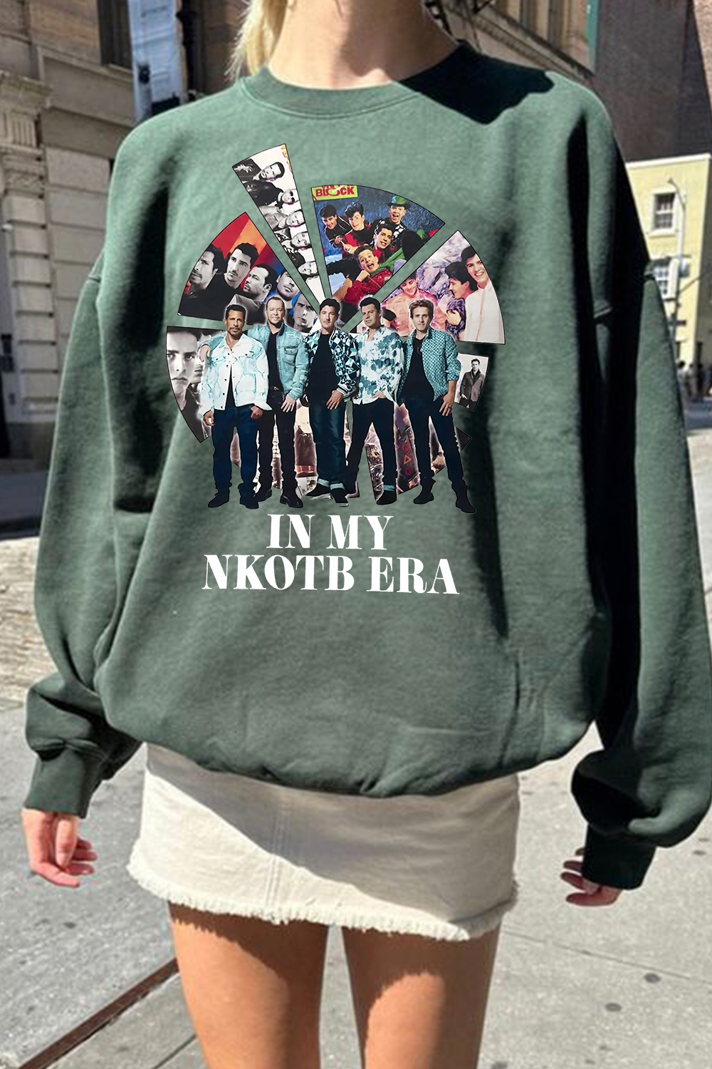 IN MY NKOTB ERA long-sleeved crew neck sweatshirt