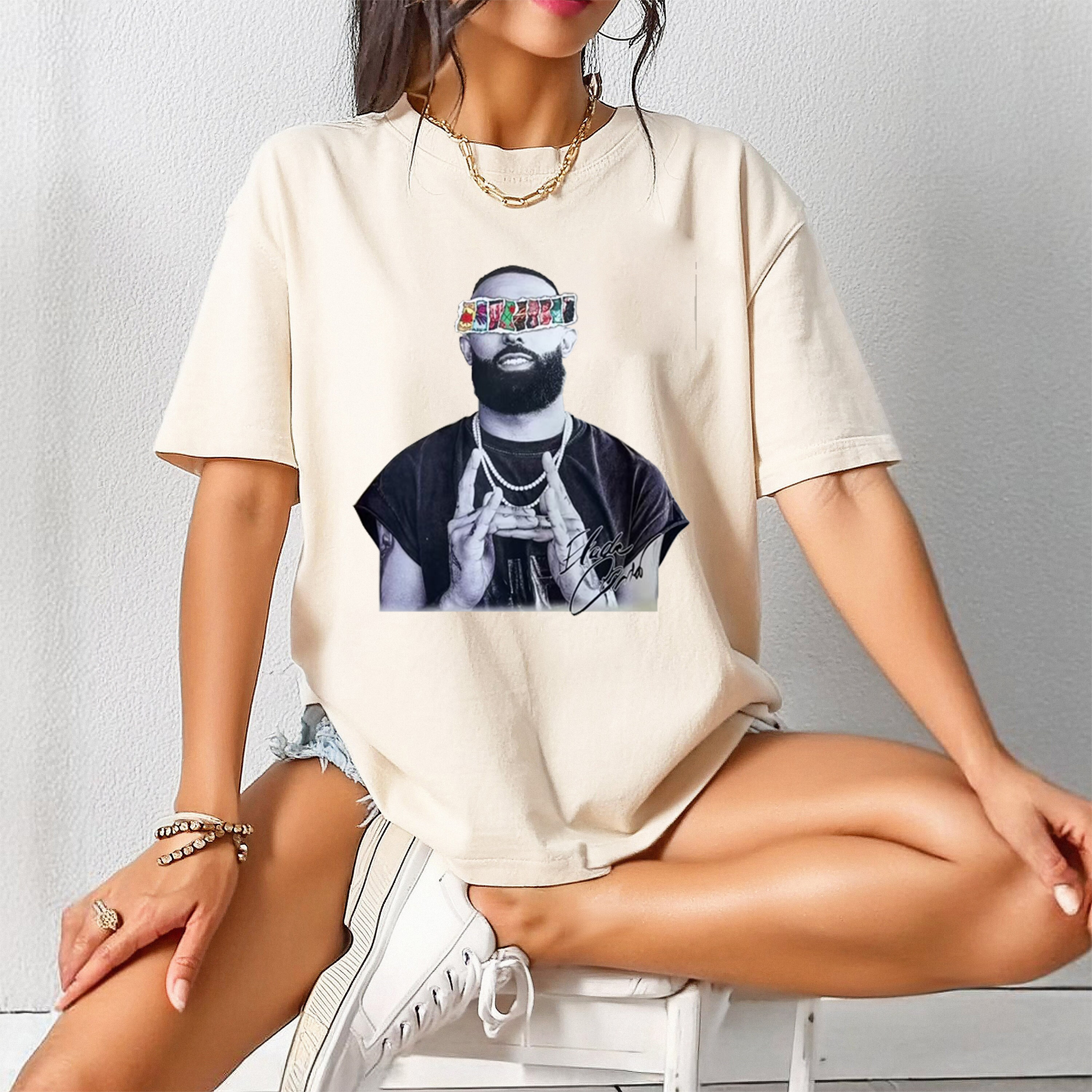Graphic Album Eladio Shirt For Women
