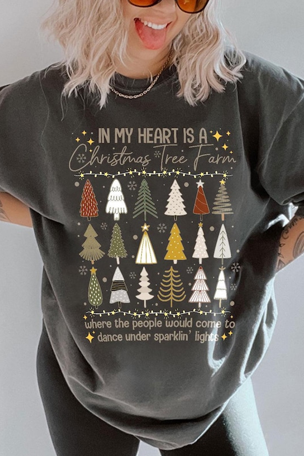 Taylor Swift In My Heart Is A Christmas Tree Farm T-Shirt