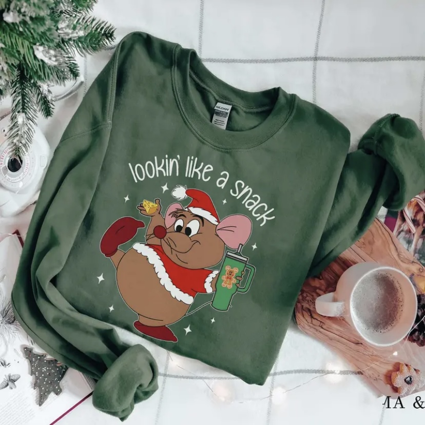 GusGus Lookin Like A Snack Sweatshirt - Women