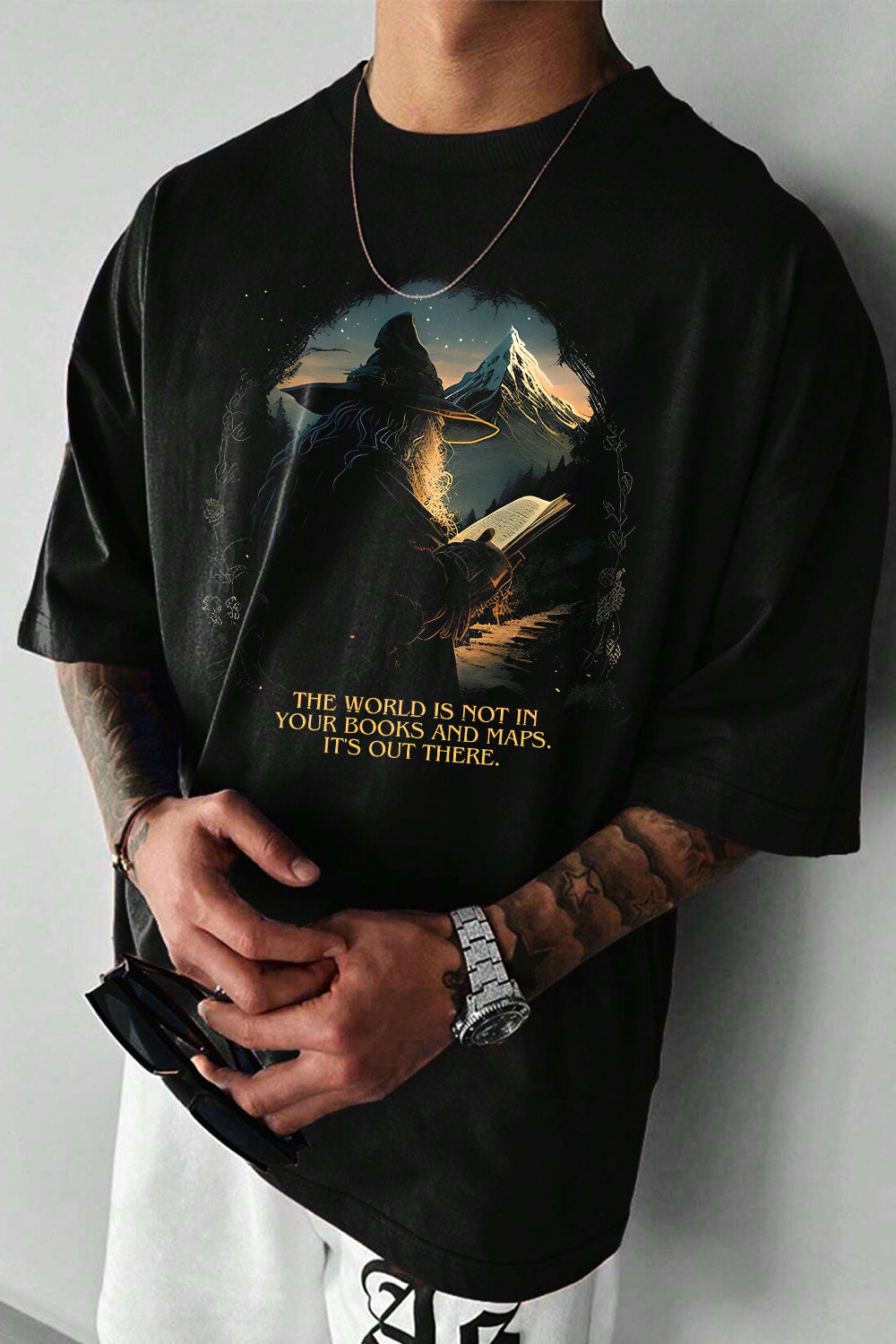 Lord of The Rings Gandalf Reading Tee For Men