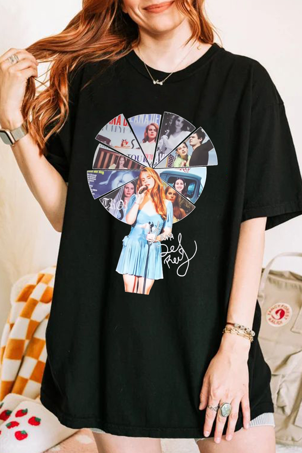 Lana's melancholic beauty T-shirt