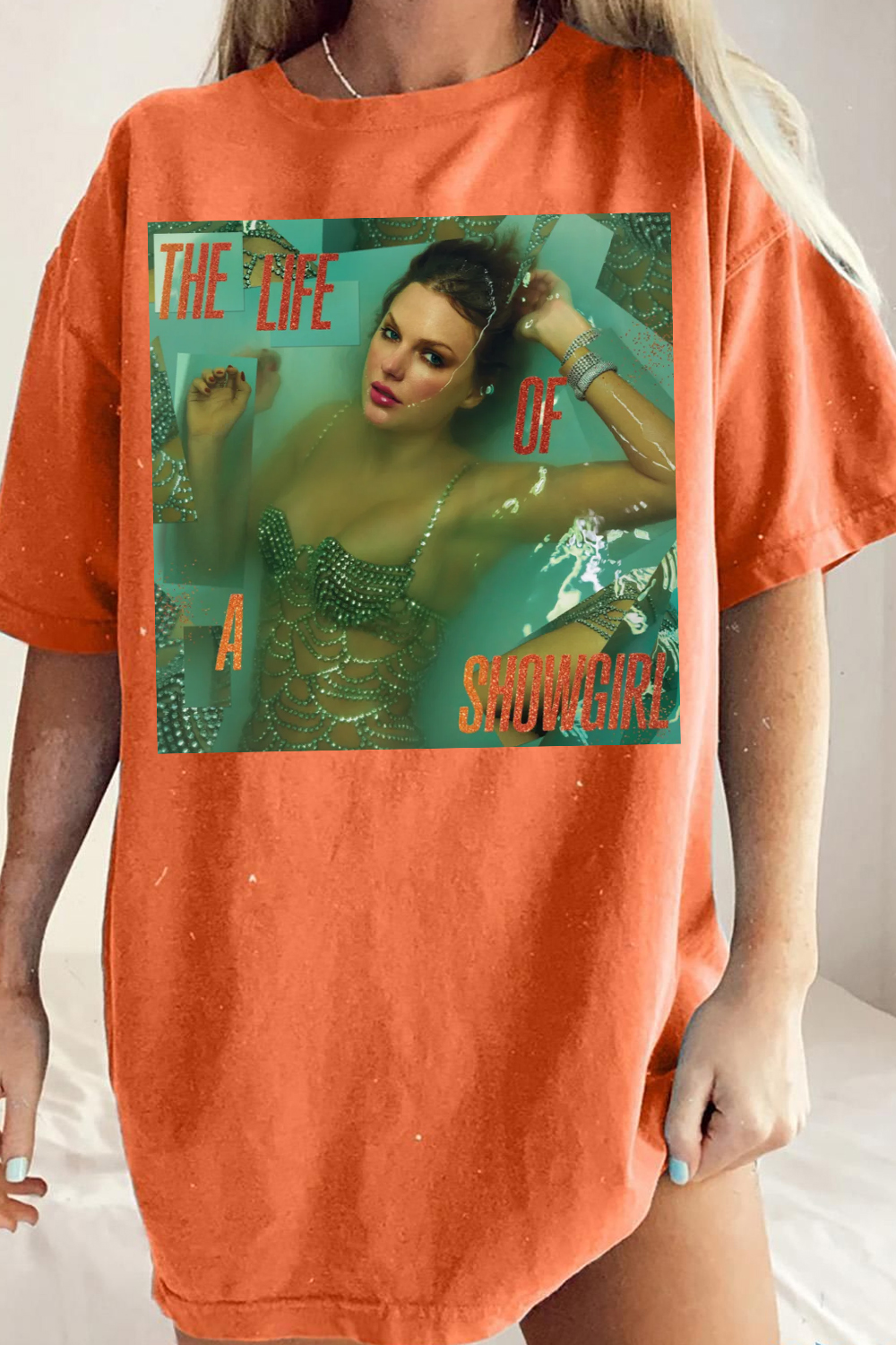 🔥 show girl Taylor swiftie shirt