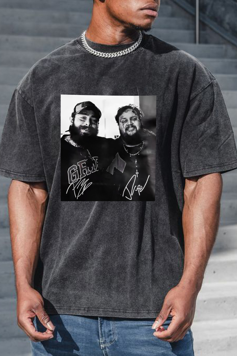 ‘Chillin’ with the legends! Washed men’s short-sleeved T-shirt