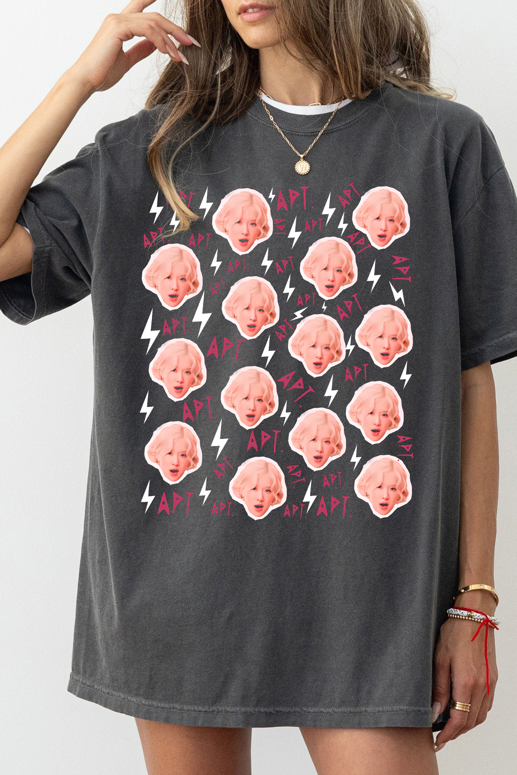Rose Rosie Album Apt Tee For Women