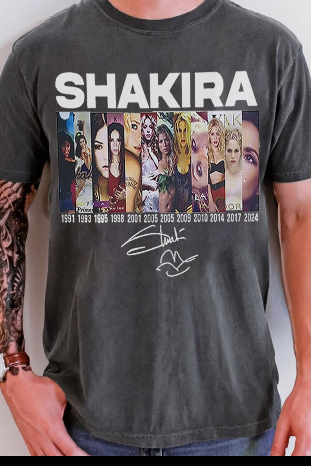 Shakira fans T-shirt For Men