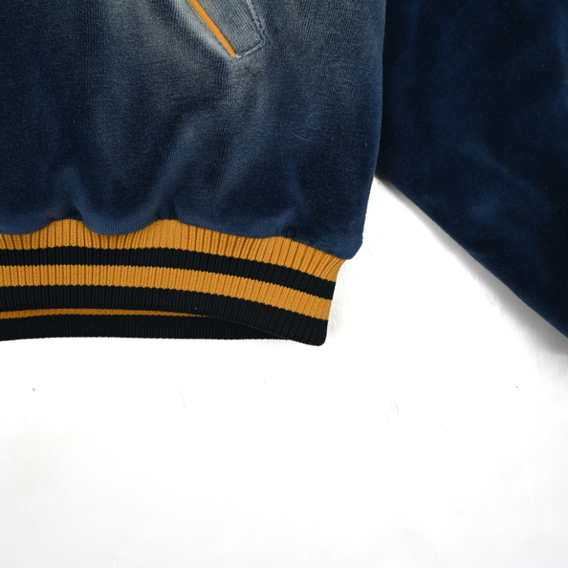 EXACTMTCH Velvet Baseball Jacket - A Must-Have Item for American Street Fashion