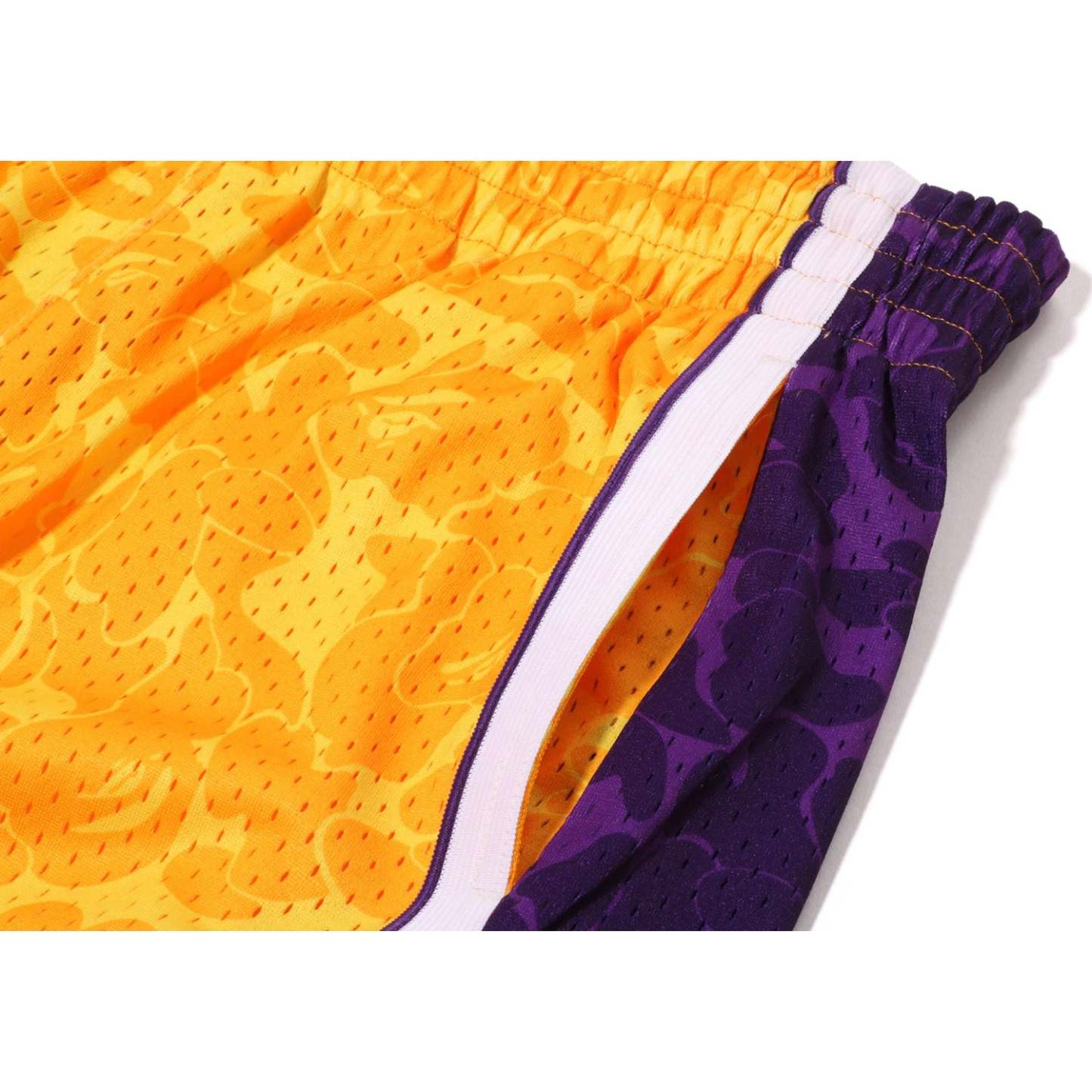 BAthtPE X MITCHELL & NESS LOS ANGELES LAKERS JERSEY SHORTS MENS