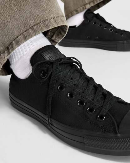 Chuck Taylor All Star Wide Low Top