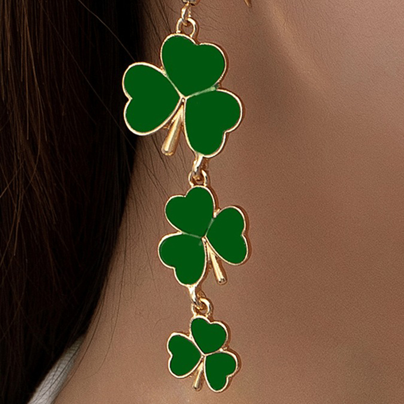 Women‘s’ St. Patrick's Day Green Clover Retro Style Earrings