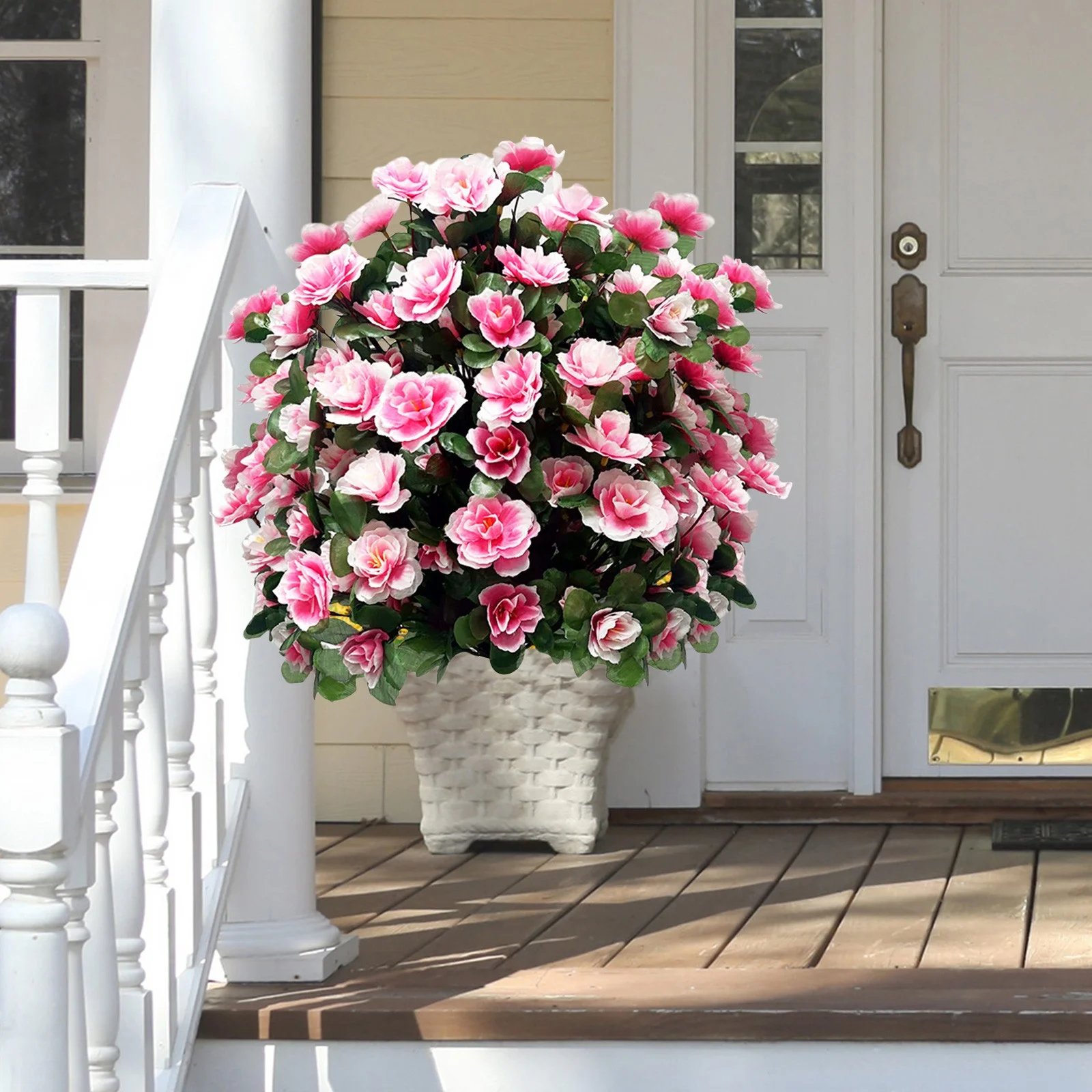 Artificial Boxwood Topiary Ball Trees with Ground Spikes