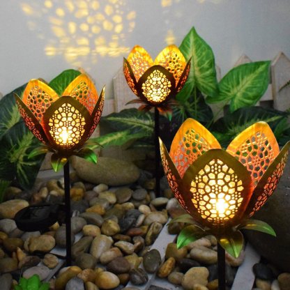 Solar Powered Metal Lotus Flower Garden Stake Lights