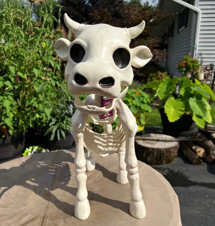 🐮Cow & Skeleton Halloween Decorative Prop