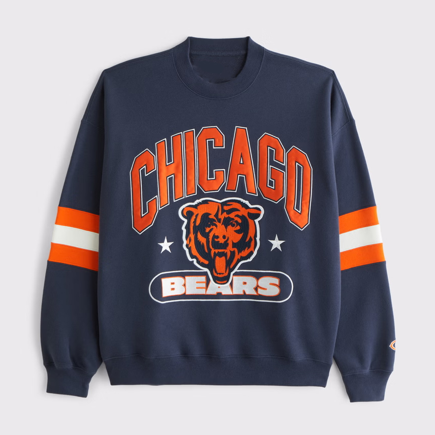 Women's round-neck sportswear with football patterns