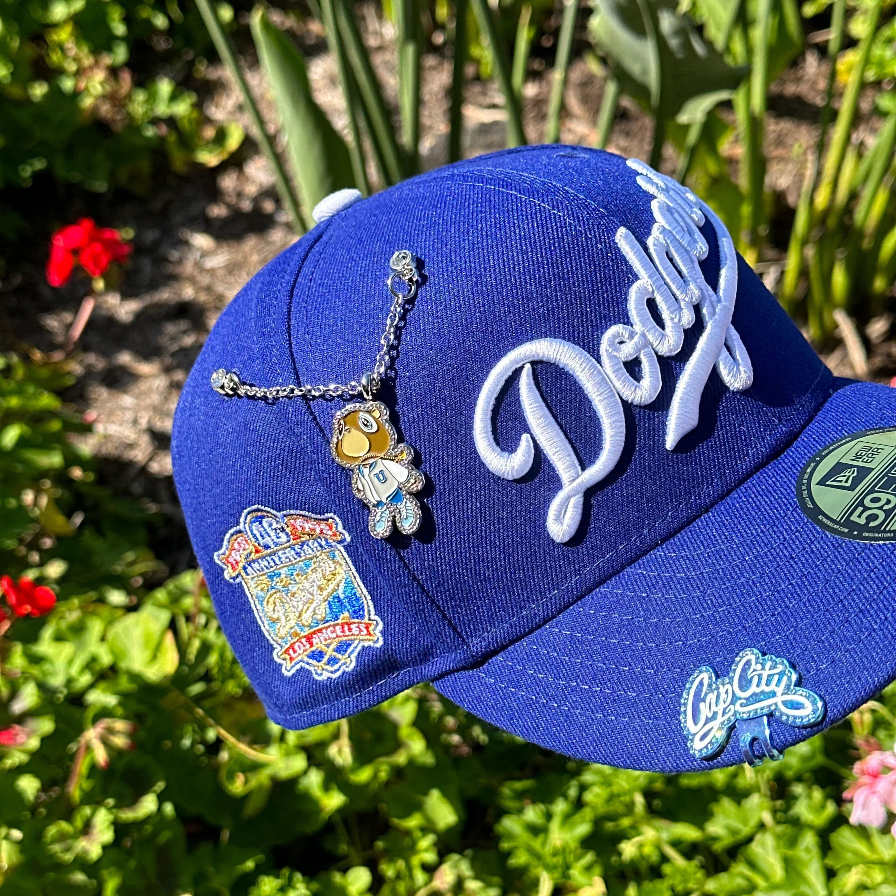NEW ERA 59FIFTY BLUE  SCRIPT W/ 40TH ANNIVERSARY SIDE PATCH