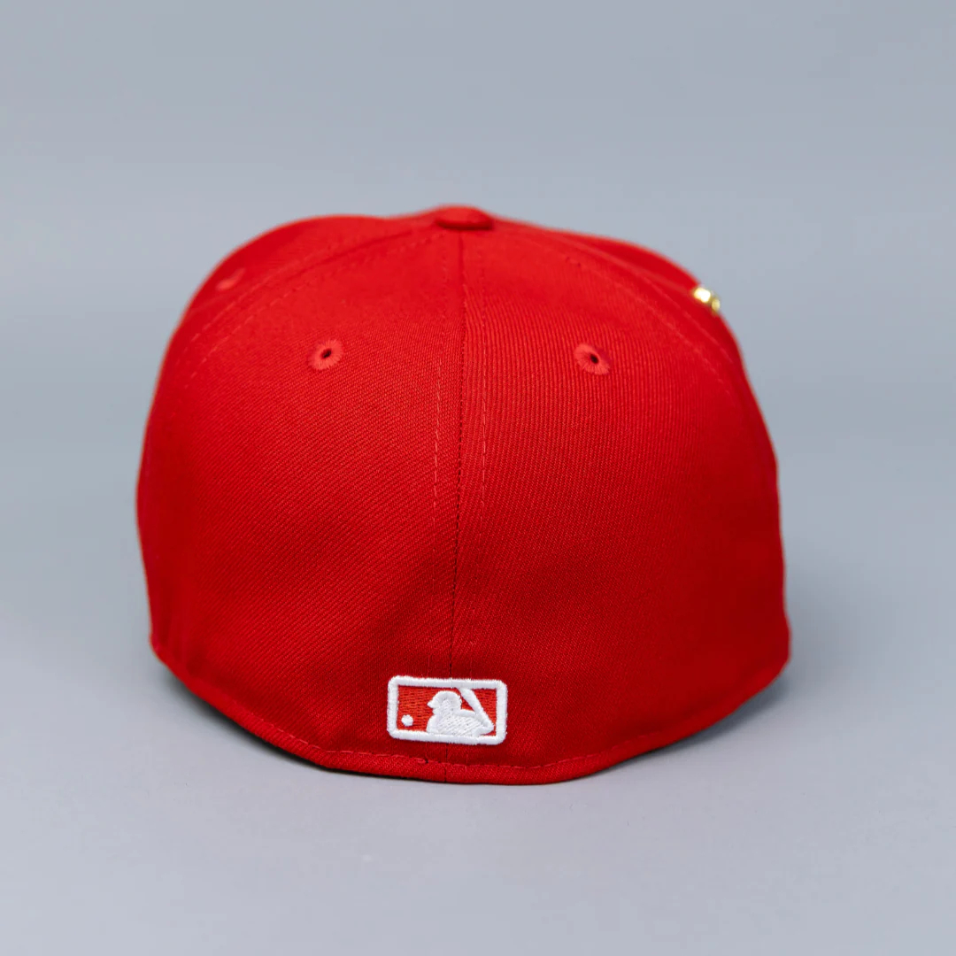 NEW ERA  59FIFTY RED / 2000 WORLD SERIES SIDE PATCH