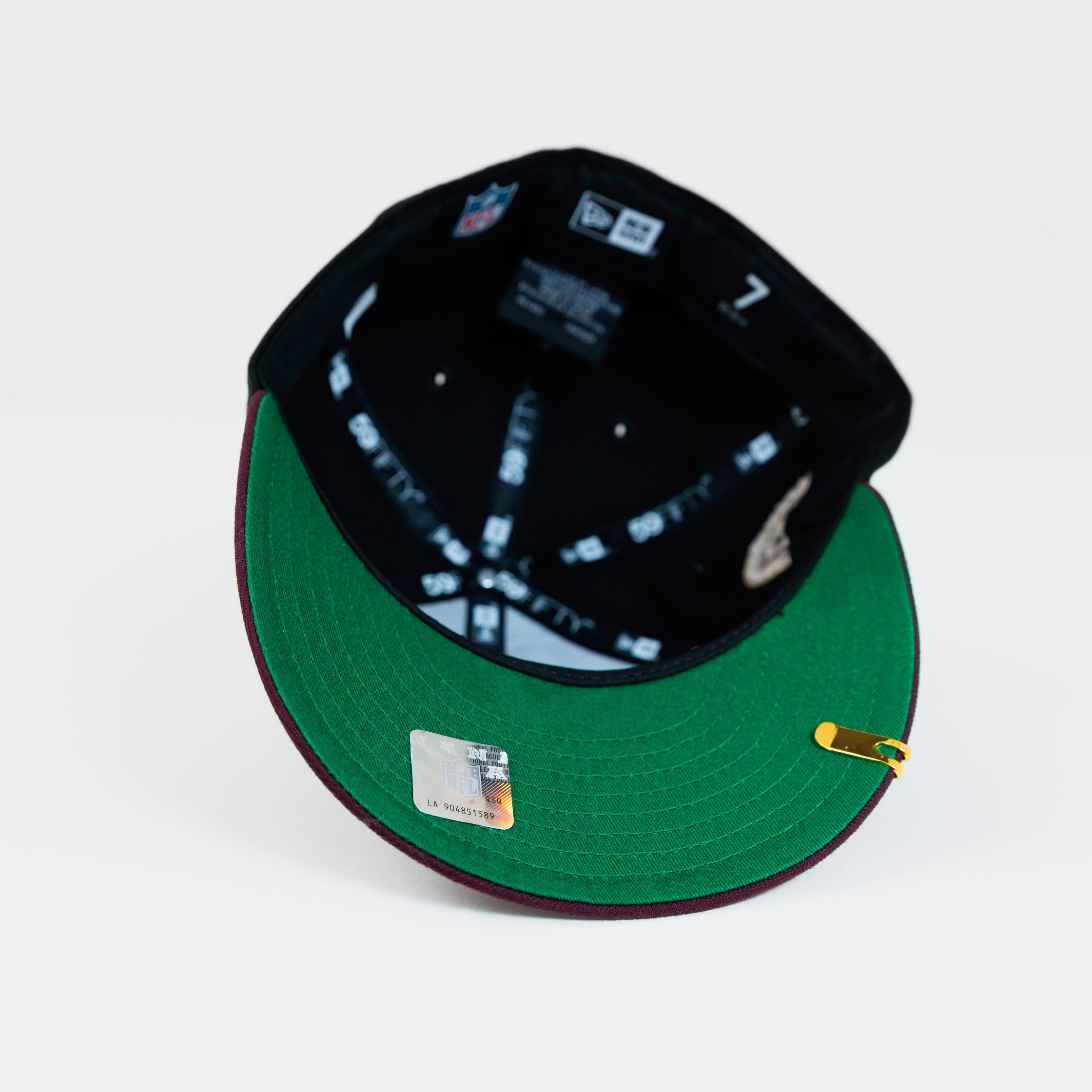 NEW ERA EXCLUSIVE 59FIFTY BLACK/ BURGUNDY  SCRIPT W/ PRO BOWL SIDE PATCH