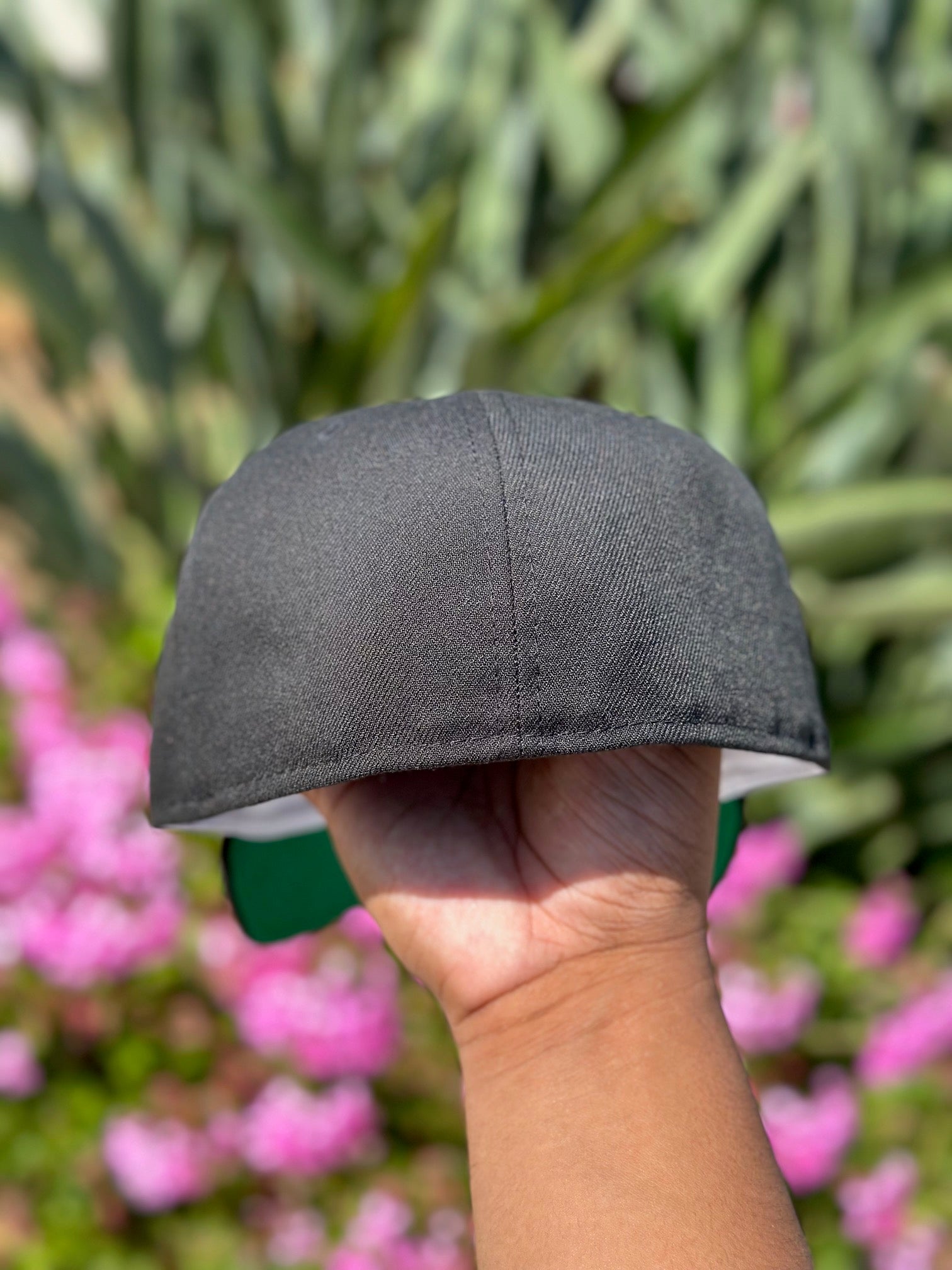 NEW ERA EXCLUSIVE 59FIFTY BLACK PHILADELPHIA EAGLES SCRIPT W/ NFL LOGO SIDE PATCH