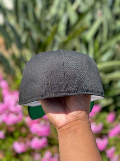 NEW ERA EXCLUSIVE 59FIFTY BLACK PHILADELPHIA EAGLES SCRIPT W/ NFL LOGO SIDE PATCH